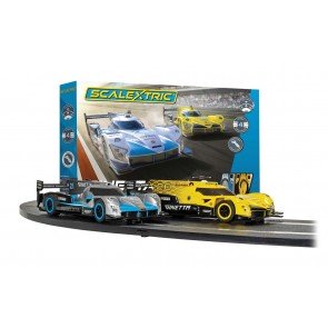 Scalextric Ginetta Racers Set - C1412
