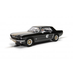 Scalextric Ford Mustang 'Black & Gold' C4405